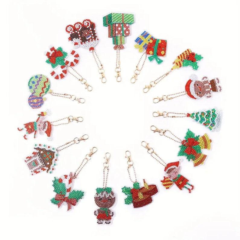 Christmas Key Chain Kit (15 Pieces)-Special-DiamondArt.ca