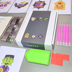 Halloween Friends Sparkle Minis 8 Canvas Kit-Round-DiamondArt.ca