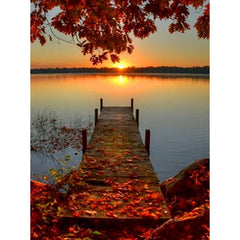 Fall Pier-30x40cm-Round-DiamondArt.ca